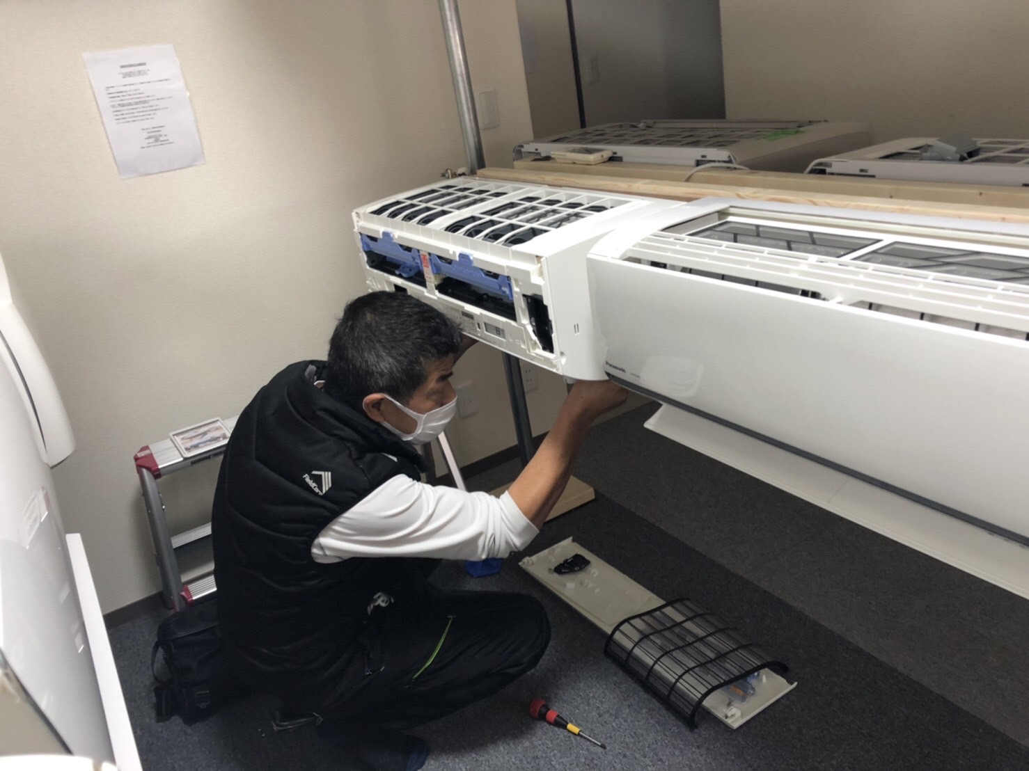 エアコンロボ