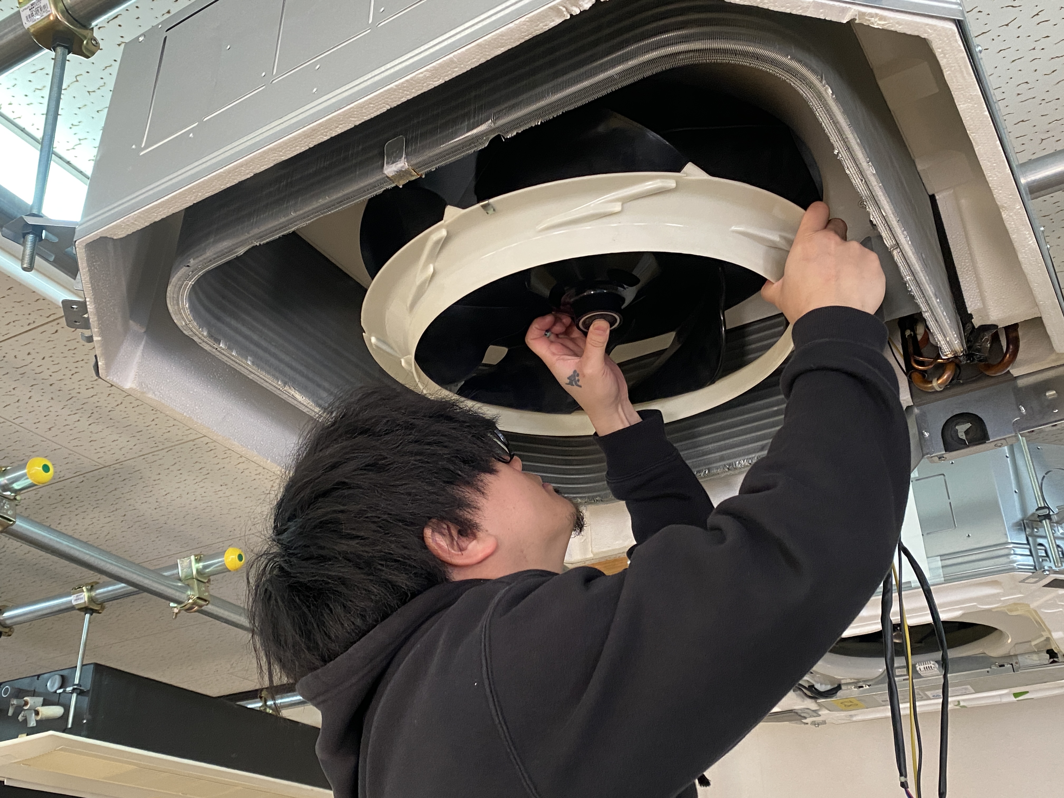 大阪業務用エアコン講習