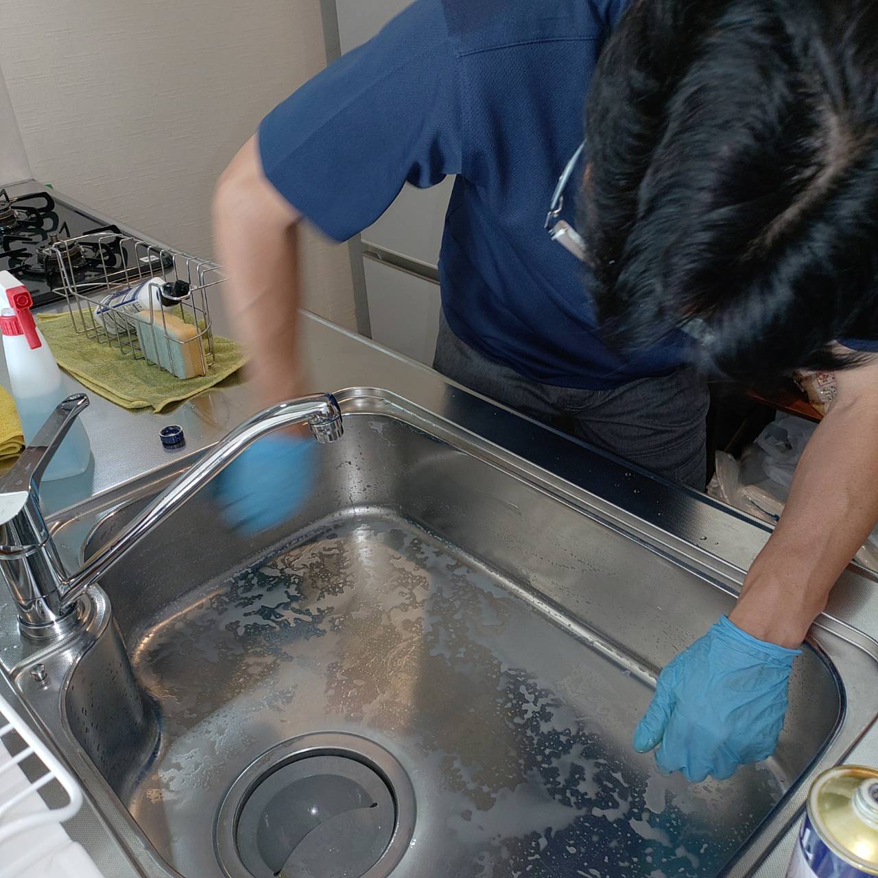 ��������茤�C