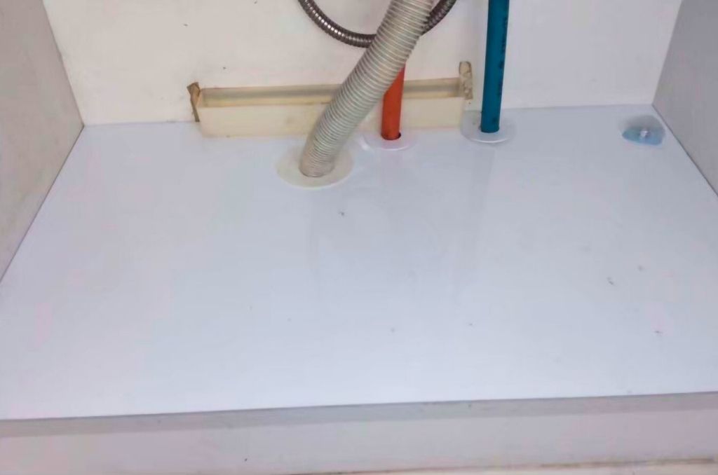 ���ʏ��E����