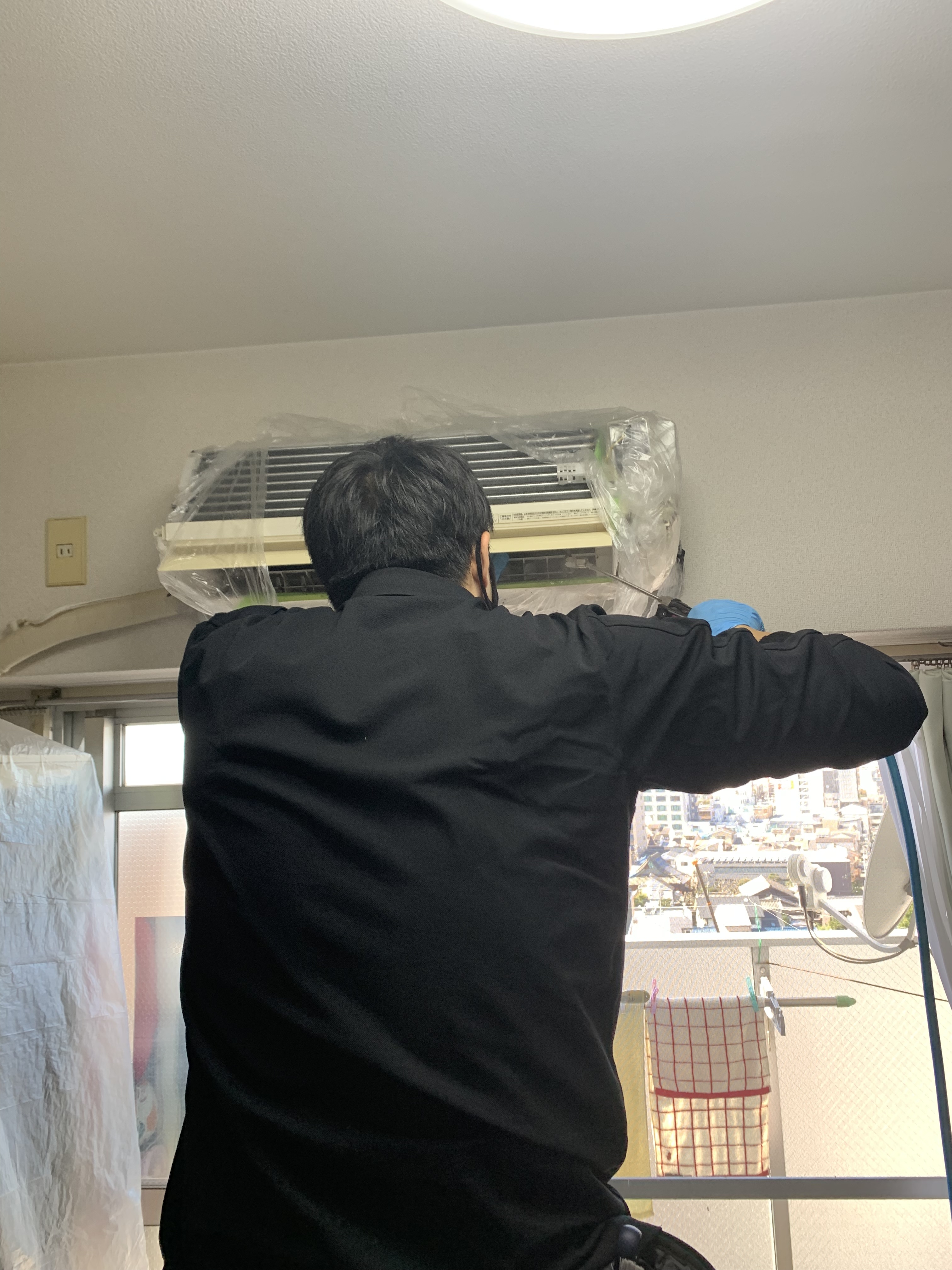 ���Ŋw�Ԍ��ꓯ�s���C�b���ۂ̌���Ŕ��f�͂ƒi���͂𖁂�